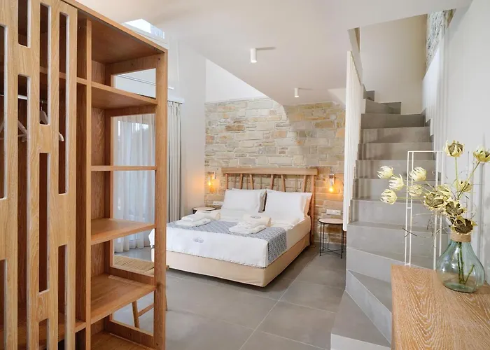 Lithorama Boutique Hotel *