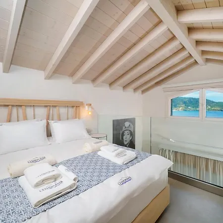 Lithorama Boutique Hotel *